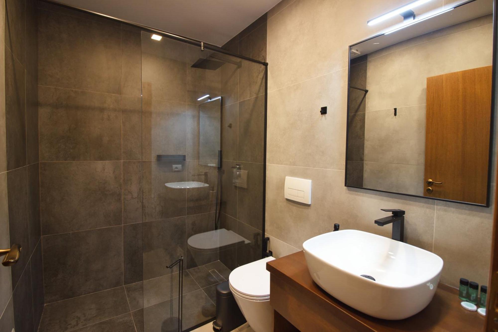 Castlefront Villa Gjirokastër Extérieur photo