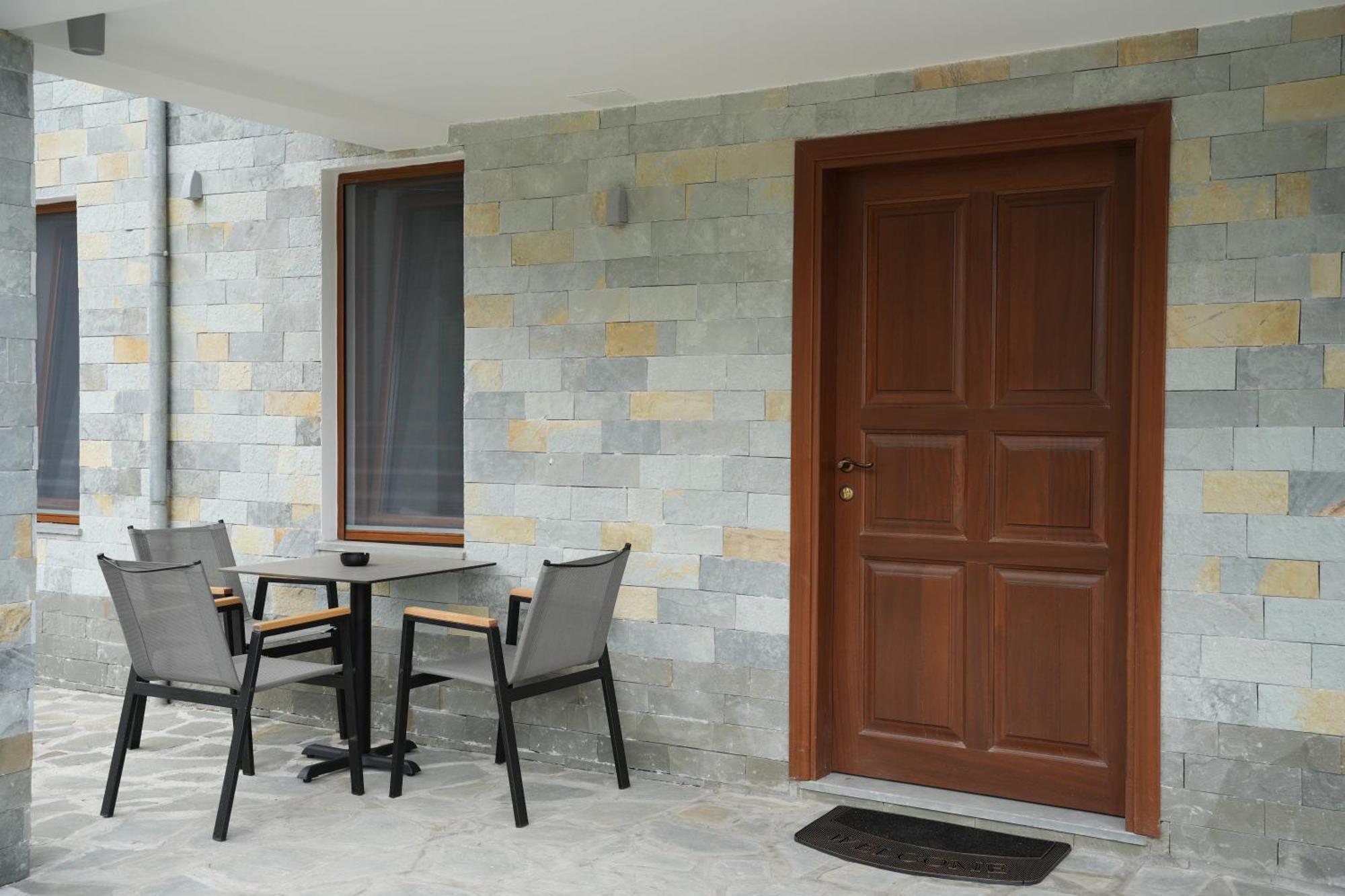 Castlefront Villa Gjirokastër Extérieur photo